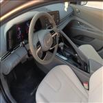 Hyundai Elantra 2022 - Image 3