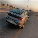 Hyundai Elantra 2022 - Image 2