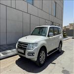 Mitsubishi Pajero Full option